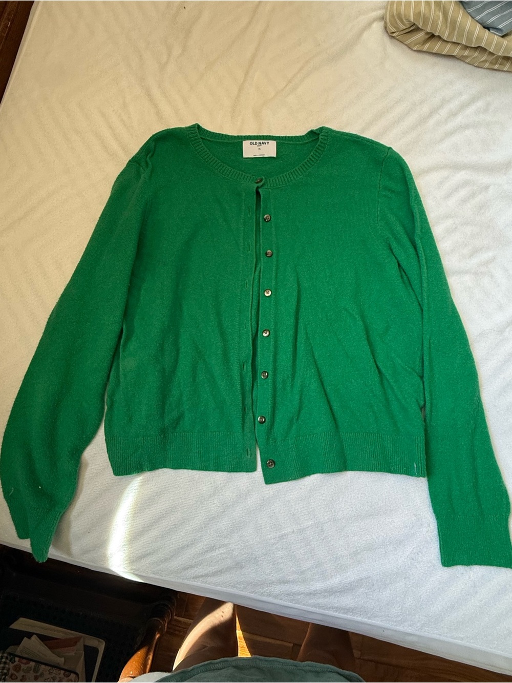 Old navy green so soft cardigan